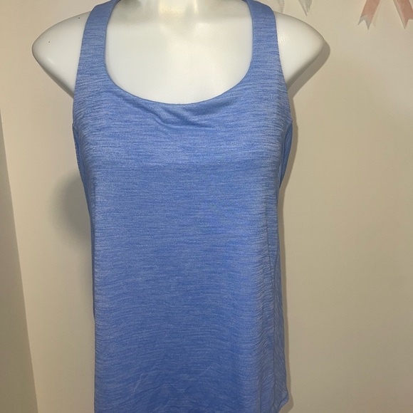 lululemon athletica Tops - Lululemon Athletica Rare Old Design Built in Sports Bra Light Blue Tank Top
